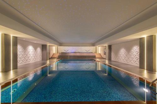 مسبح, فندق ورزيدنس فيتوري بالاس (Vittori Palace Hotel and Residences) in السليمانية مسبح, فندق ورزيدنس فيتوري بالاس (Vittori Palace Hotel and Residences) in السليمانية