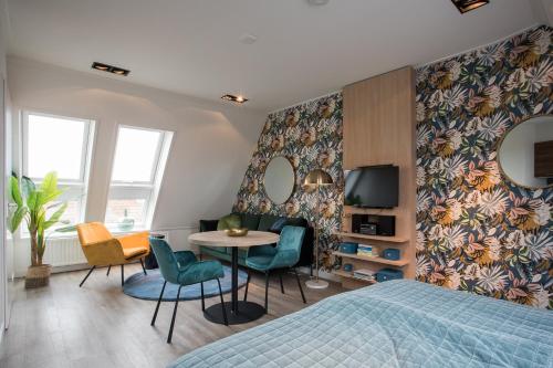 Guestroom, Centrum-Appartement Langstraat 29 in Zoutelande Guestroom, Centrum-Appartement Langstraat 29 in Zoutelande