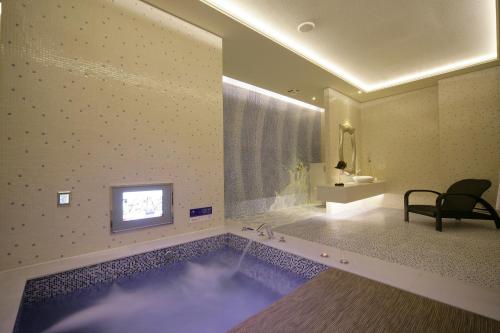 Bathroom, Dubai Villa Motel in Daya District Bathroom, Dubai Villa Motel in Daya District