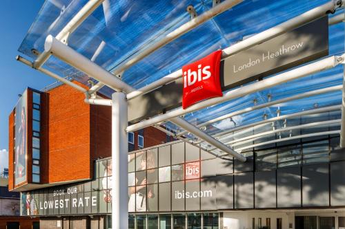Entrance, ibis London Heathrow Airport in Heathrow Entrance, ibis London Heathrow Airport in Heathrow