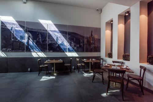 Restaurant, Hotel Madi in San Miguel De Allende Restaurant, Hotel Madi in San Miguel De Allende