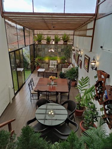 Szolgáltatások, Hospedaje en Quito Norte, Apartamento & Suite independientes in Carcelen Szolgáltatások, Hospedaje en Quito Norte, Apartamento & Suite independientes in Carcelen