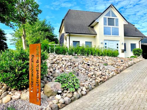 Exterior view, Wellness & Komfortferienwohnung Strandliebe mit Sauna, Terrasse, Garten & Balkon, bei Laboe in Lutterbek Exterior view, Wellness & Komfortferienwohnung Strandliebe mit Sauna, Terrasse, Garten & Balkon, bei Laboe in Lutterbek