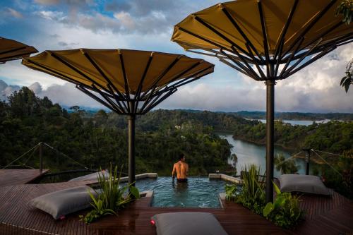 Spa, Bosko in Guatape Spa, Bosko in Guatape