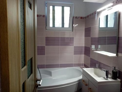 Mountain Loft in Piatra Neamt Mountain Loft in Piatra Neamt