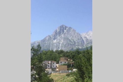 La montagna incantata in Isola del Gran Sasso d' Italia La montagna incantata in Isola del Gran Sasso d' Italia