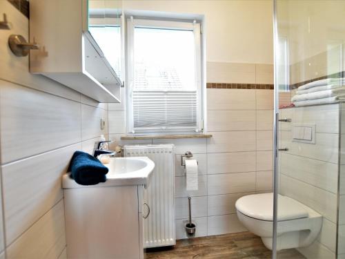 ห้องน้ำ, Quaint Apartment in Grevesmuhlen near Lake in เกรเวซมูเลน ห้องน้ำ, Quaint Apartment in Grevesmuhlen near Lake in เกรเวซมูเลน