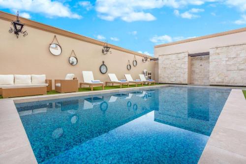 設施, 溫德姆托倫酒店 (Wyndham Torreon) in 森德羅斯住宅區 設施, 溫德姆托倫酒店 (Wyndham Torreon) in 森德羅斯住宅區