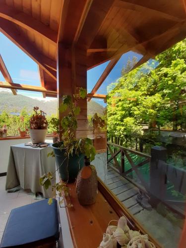Las Rosas Alojamiento Turistico in Villa la Angostura Las Rosas Alojamiento Turistico in Villa la Angostura