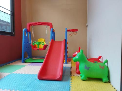 キッズ クラブ, ピルグリムズ キッチン & イン (Pilgrims Kitchen & Inn) in サワンナケート キッズ クラブ, ピルグリムズ キッチン & イン (Pilgrims Kitchen & Inn) in サワンナケート