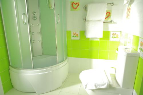 This photo about Green Apple shared on HyHotel.com