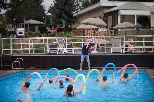 Piscina, Camping Hitjesvijver in Heerlen Piscina, Camping Hitjesvijver in Heerlen
