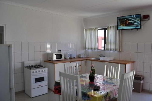 Cocina, Timo's guesthouse accommodation in Luderitz Cocina, Timo's guesthouse accommodation in Luderitz