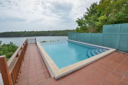 Piscina, Two Bays Beach Villa, Apartment, and Studios in Crochu Piscina, Two Bays Beach Villa, Apartment, and Studios in Crochu