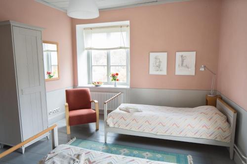 This photo about Biskops Arno shared on HyHotel.com