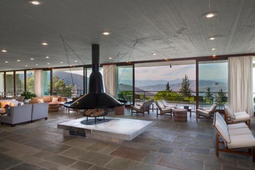 Bar/ Salón, Amalia Hotel Delphi in Delphi Bar/ Salón, Amalia Hotel Delphi in Delphi