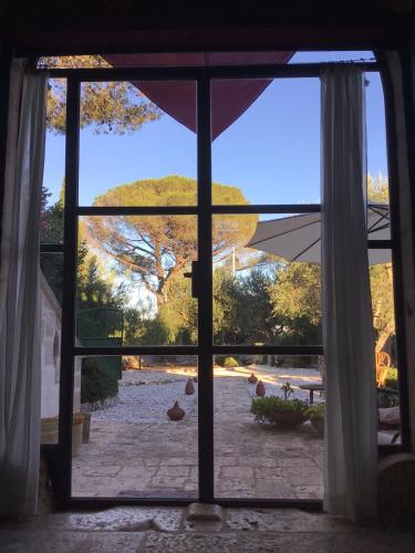 ทัศนียภาพ, Masseria Serafino Ostuni open Space Aladino in ฟูมาโรลา ทัศนียภาพ, Masseria Serafino Ostuni open Space Aladino in ฟูมาโรลา
