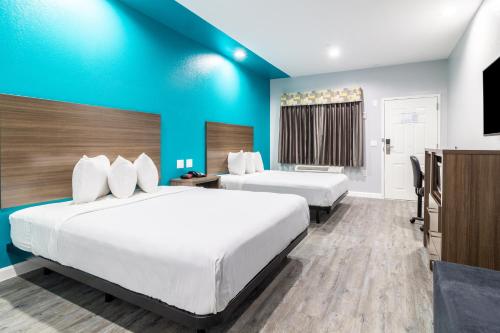 Americas Best Value Inn & Suites Kingwood IAH Airport in Kingwood Americas Best Value Inn & Suites Kingwood IAH Airport in Kingwood
