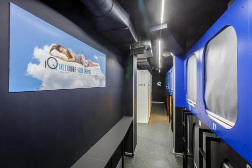 Capsule Hotel InterQUBE Bolshaya Polyanka in Moskou Capsule Hotel InterQUBE Bolshaya Polyanka in Moskou