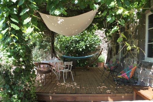 Erkély/terasz, L'Ancienne Ecole in Issoire Erkély/terasz, L'Ancienne Ecole in Issoire