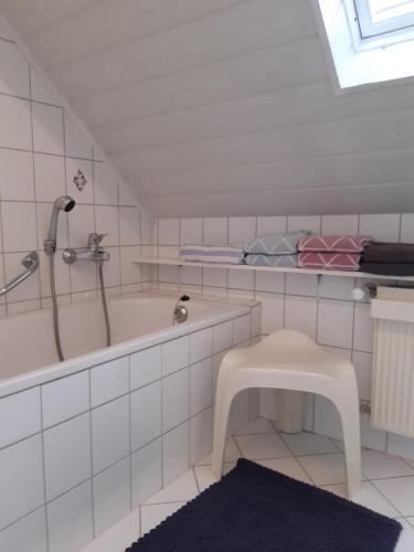 Bathroom, Ferienwohnung am Olsbach in Mudersbach Bathroom, Ferienwohnung am Olsbach in Mudersbach