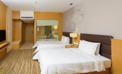 Holiday Inn Shijiazhuang Central in Shijiazhuang Holiday Inn Shijiazhuang Central in Shijiazhuang