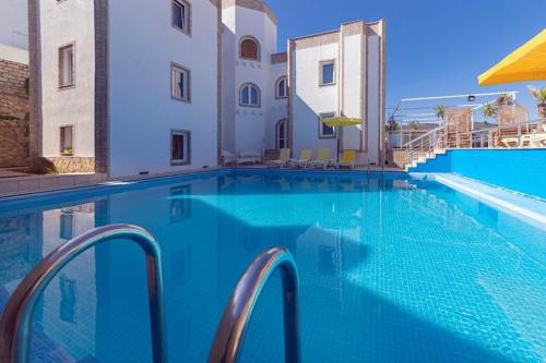 Басейн, Hola Bodrum in Гумбет Басейн, Hola Bodrum in Гумбет