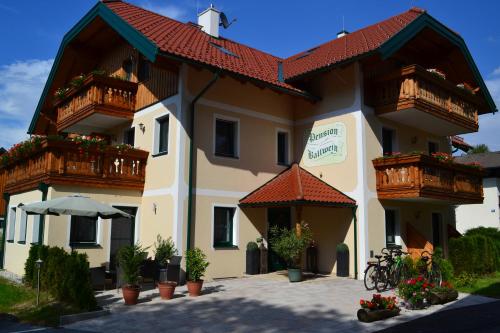 Pohled zvenku, Apartments by Pension Ballwein in Leopoldskron-Moos Pohled zvenku, Apartments by Pension Ballwein in Leopoldskron-Moos