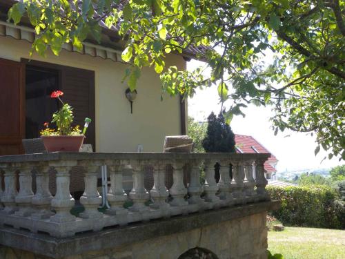 Balcony/terrace, Holiday home Cserszegtomaj/Balaton 38183 in Cserszegtomaj Town Center Balcony/terrace, Holiday home Cserszegtomaj/Balaton 38183 in Cserszegtomaj Town Center