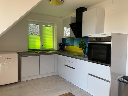 Dunentraum, Ferienwohnung fur 4 Personen - Erwachsene oder Kinder - in DE FEERJENHUSEN am Haubarg vo in Vollerwiek Dunentraum, Ferienwohnung fur 4 Personen - Erwachsene oder Kinder - in DE FEERJENHUSEN am Haubarg vo in Vollerwiek