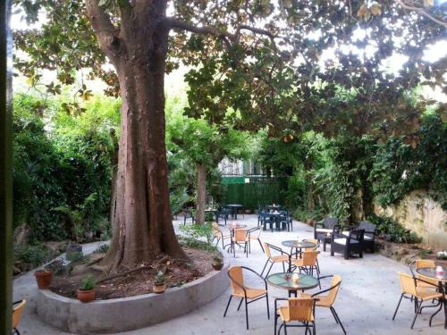 Hotel Apartaments Gesoria Porta Ferrada in سان فيليو دي غيشول Hotel Apartaments Gesoria Porta Ferrada in سان فيليو دي غيشول