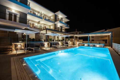 Piscina, Andrew's Luxury Residence in Mountainside Piscina, Andrew's Luxury Residence in Mountainside