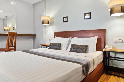 Hotel Five.S in Kampot Hotel Five.S in Kampot