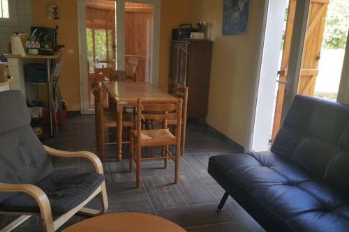 Maison ideale pour sejour au calme. in Catus Maison ideale pour sejour au calme. in Catus