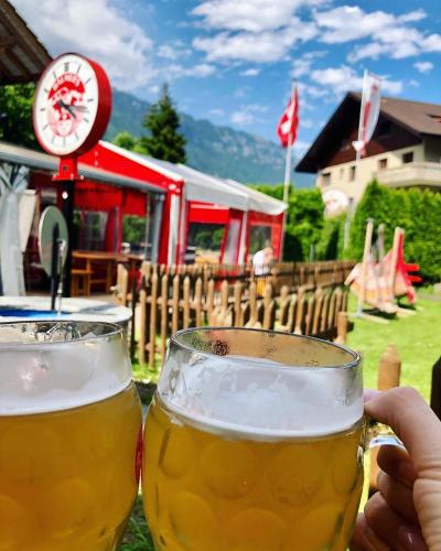 Garden, Balmers Backpackers Hostel in Interlaken City Center Garden, Balmers Backpackers Hostel in Interlaken City Center