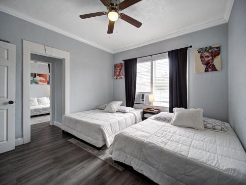 Modern Westshore Apartment in West Tampa Modern Westshore Apartment in West Tampa