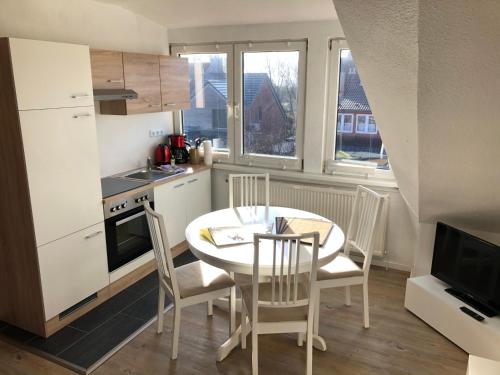 Kitchen, Sonnenlicht in Norderney Kitchen, Sonnenlicht in Norderney