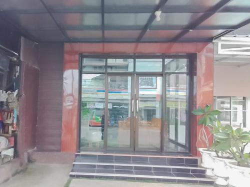 Exterior view, Koolkost near DPRD Kabupaten Subang in Subang Exterior view, Koolkost near DPRD Kabupaten Subang in Subang