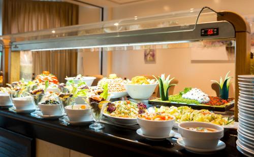 Restaurant, Hotel Borj Rabat – A member of Barcelo Hotel Group in Rabat Restaurant, Hotel Borj Rabat – A member of Barcelo Hotel Group in Rabat