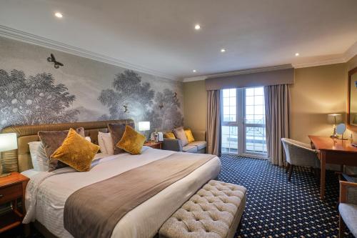 New House Country Hotel in Thornhill New House Country Hotel in Thornhill