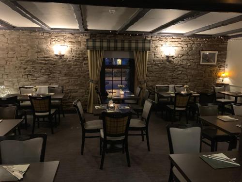 Lion and Unicorn Hotel in Thornhill (Stirling) Lion and Unicorn Hotel in Thornhill (Stirling)