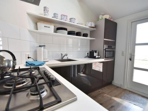Kitchen, Alluring Holiday Home in Kattendijke in Kattendijke Kitchen, Alluring Holiday Home in Kattendijke in Kattendijke
