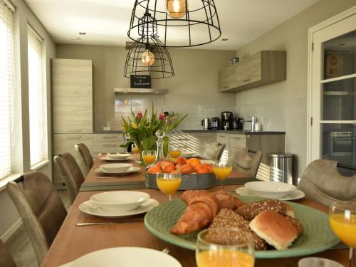 Удобства, Modern holiday home near Schoorl and beach in Шаген Удобства, Modern holiday home near Schoorl and beach in Шаген