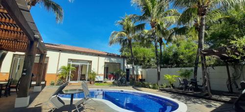 Плувен басейн, Comfort Inn Real San Miguel in Сан Мигел Плувен басейн, Comfort Inn Real San Miguel in Сан Мигел
