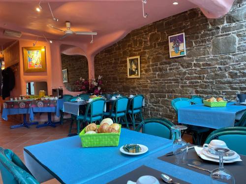 Зручності, Hotel Les Arcades - La-Roche-en-Ardenne in Ла Роше-ен-Арденне Зручності, Hotel Les Arcades - La-Roche-en-Ardenne in Ла Роше-ен-Арденне