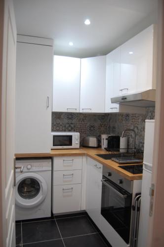 مطبخ, POISSY Appartements COSY in Poissy مطبخ, POISSY Appartements COSY in Poissy