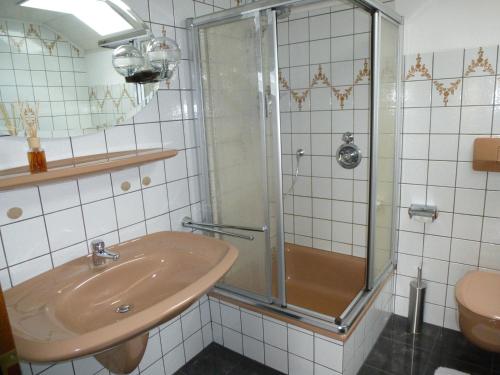 Bathroom, Eifel Panoramablick in Kelberg Bathroom, Eifel Panoramablick in Kelberg