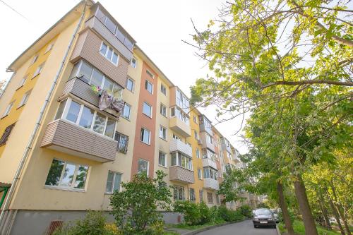 Entrance, Large apartment with stunning views of the Golden horn Bay in Vladivostok Entrance, Large apartment with stunning views of the Golden horn Bay in Vladivostok