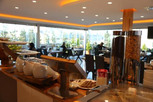 Restaurant, Gumus Palace Gungoren in Güngören Restaurant, Gumus Palace Gungoren in Güngören