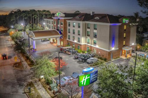 Exterior view, Holiday Inn Express Hotel & Suites Gulf Shores By IHG in Gulf Shores (AL) Exterior view, Holiday Inn Express Hotel & Suites Gulf Shores By IHG in Gulf Shores (AL)